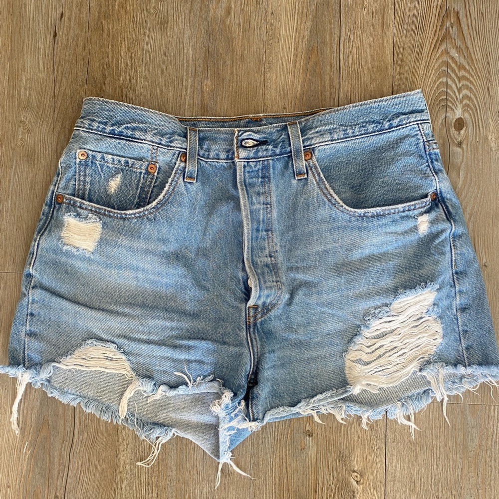 Levi Shorts